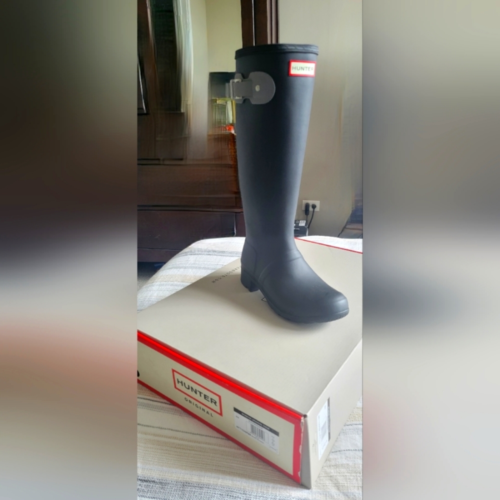 Hunter Rain Boots 6